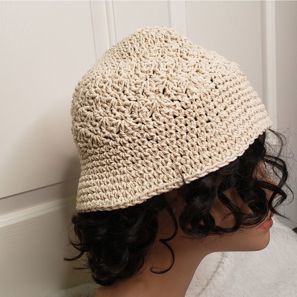 Hat - Picture 3 of 8